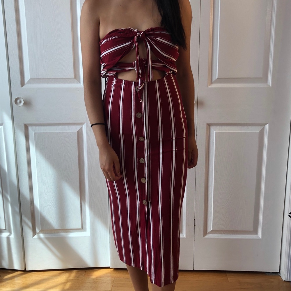 strapless midi dress